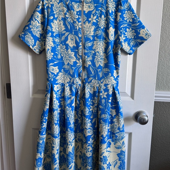 LuLaRoe Amelia Blue and Pale Yellow size Large 14/16 - Picture 3 of 6